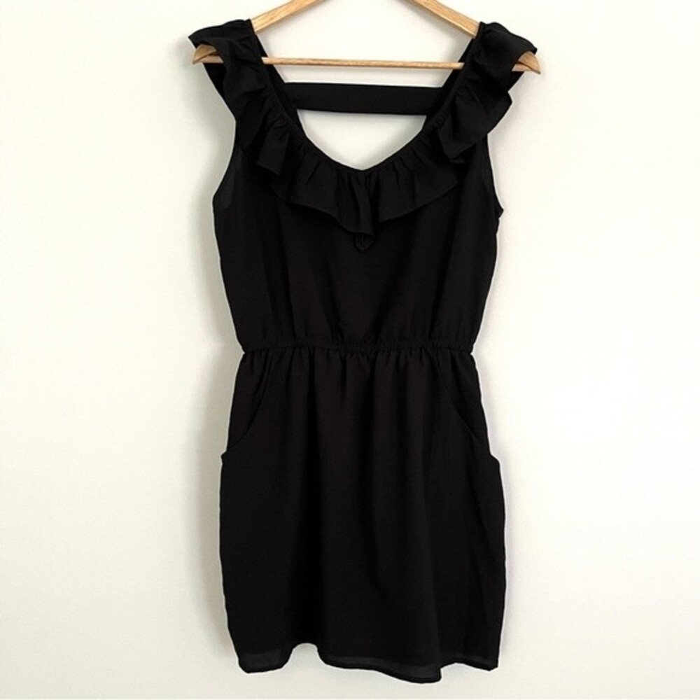 Romeo & Juliet Couture Black Ruffle Neck Sleeveless Mini Dress, Size S